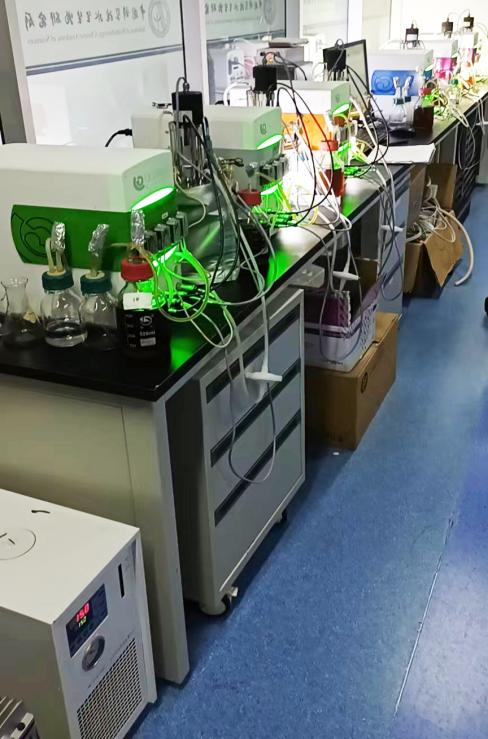 小型冷水機LX-300配套6臺發酵罐.png
