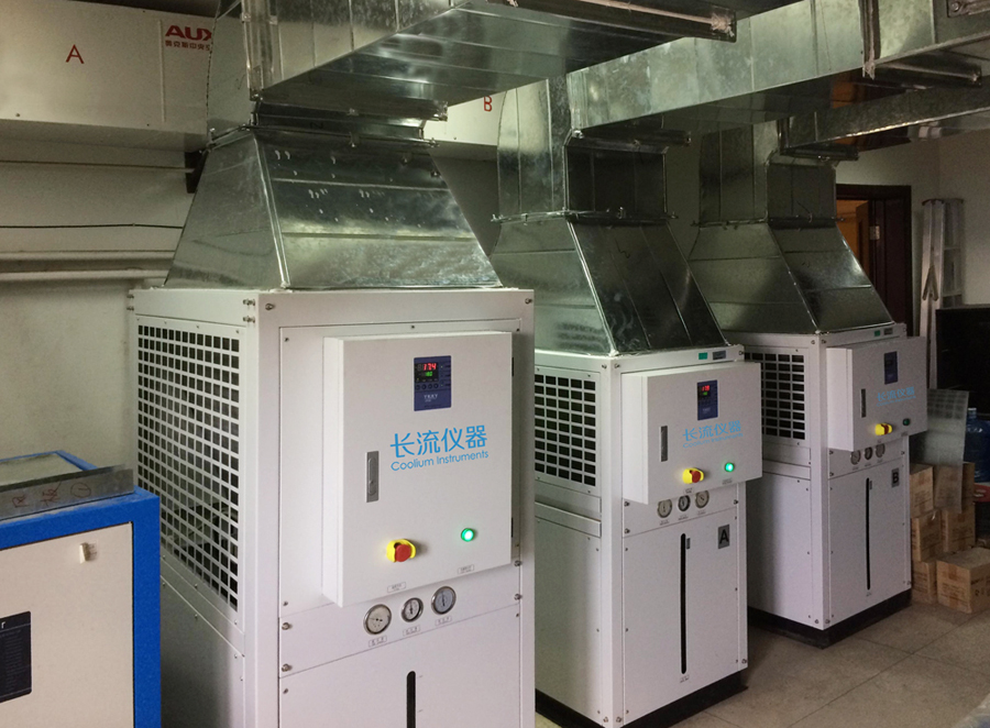 長流儀器精密冷水機安裝于北京龍芯產業園.jpg